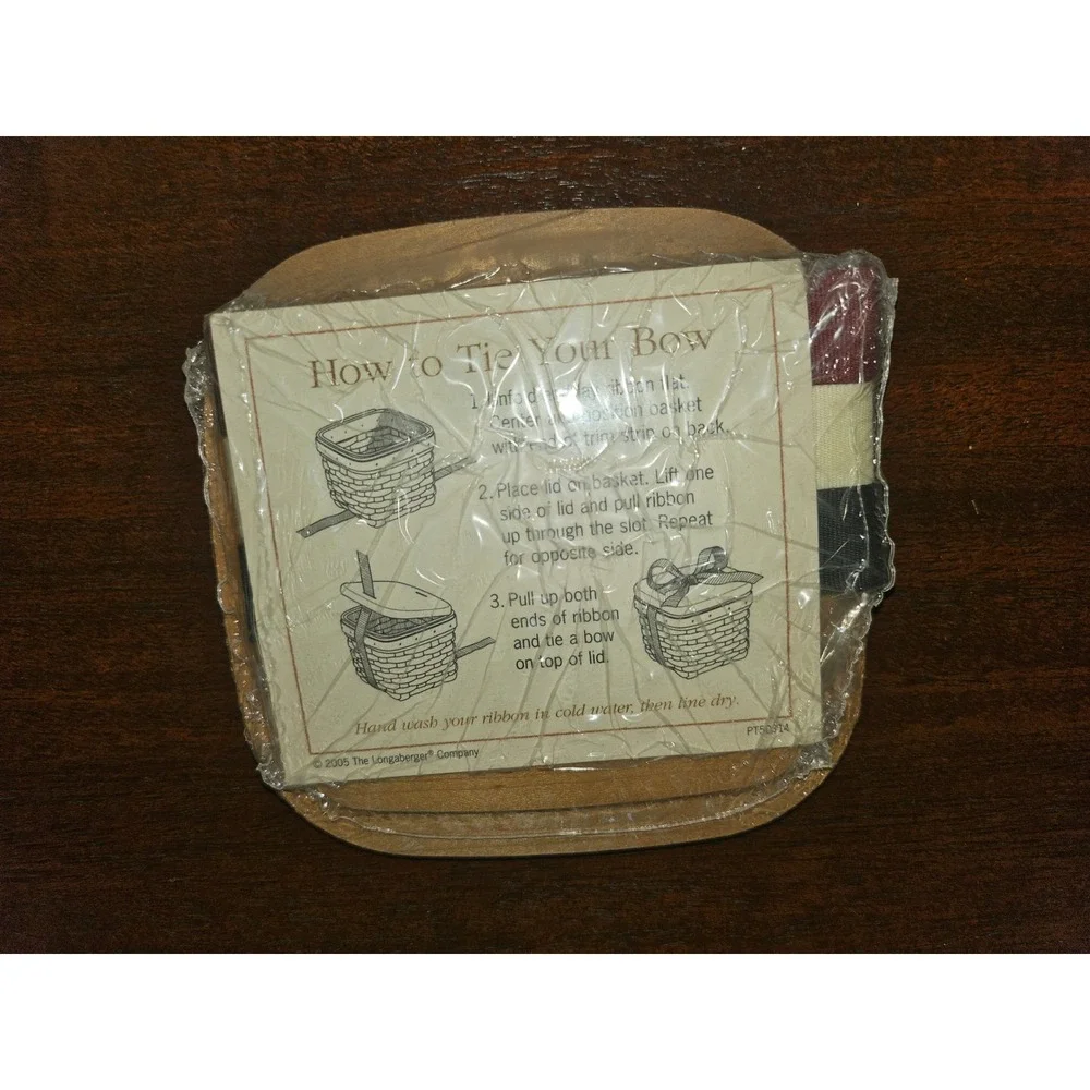 Longaberger Mulberry lid Booking Basket & 2002 Sweetheart Small Sweetest Gift